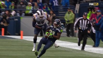 McKissic makes incredible catch for 'Hawks longest play of day