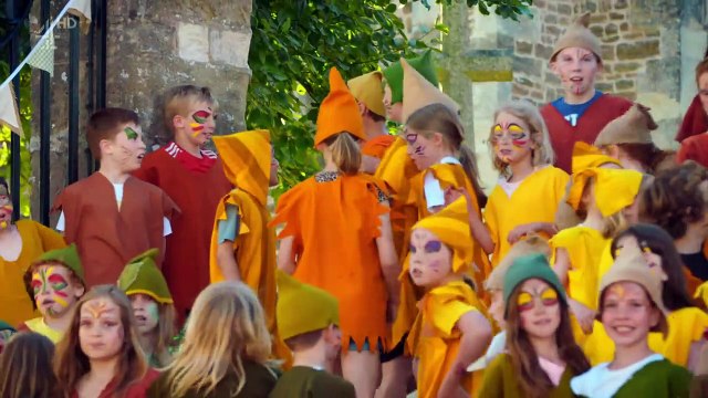 Britains Ancient Tracks With Tony Robinson S02E01 p