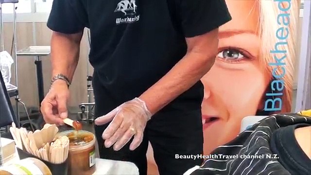 How to wax hair on the neck -nape area with beeswax-vKV1hcH01BU