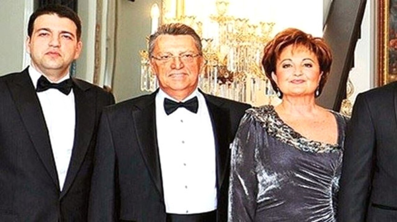 Mesut Yılmaz'ın Oğlu, İntihar Etmeden Hemen Önce Babasını Arayıp "Annem Nasıl?" Diye Sormuş