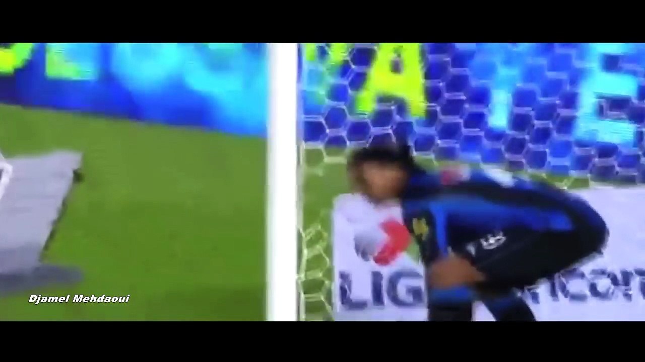 10 Impossible Things That Only RONALDINHO Did In Football HD