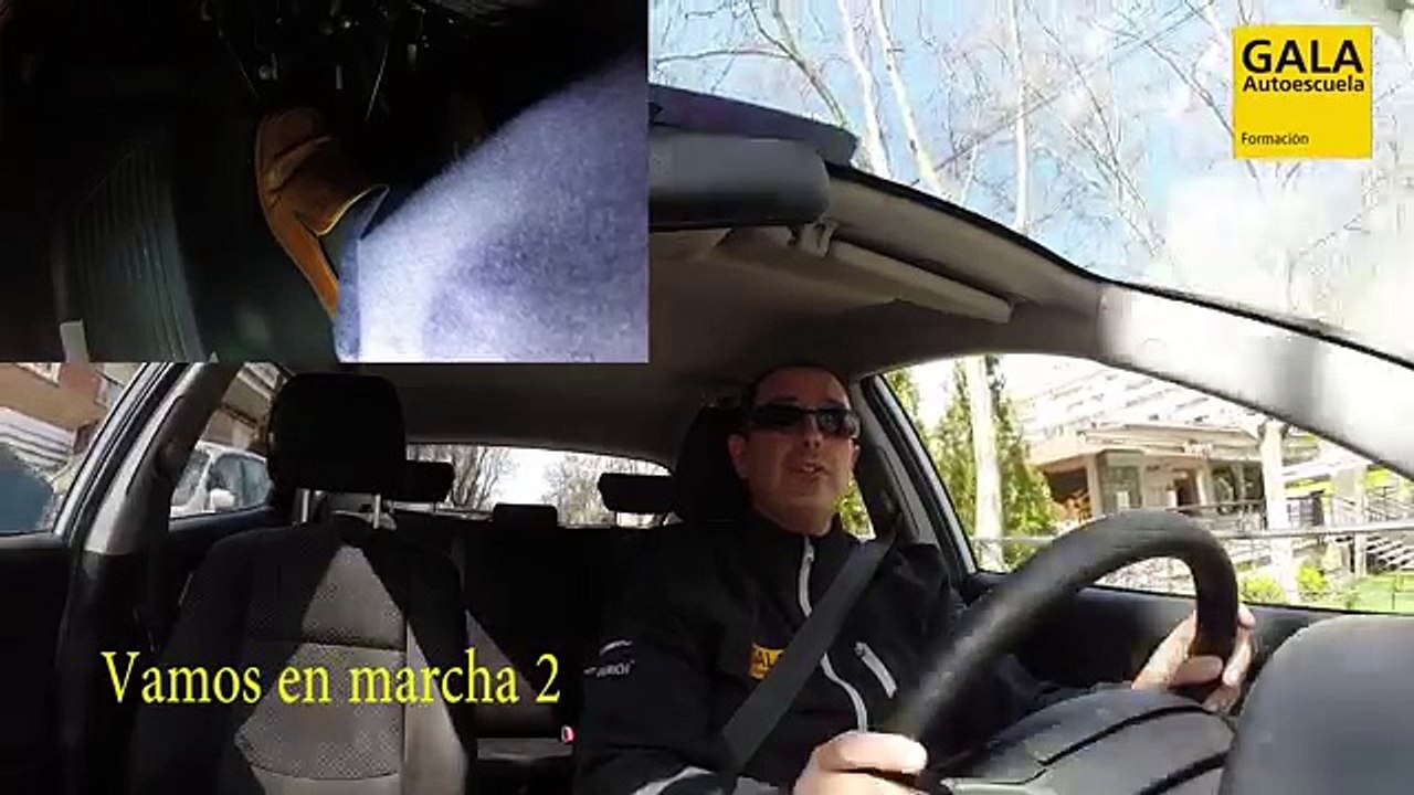 Autoescuela Gala: El manejo de las MARCHAS del coche. Utilización del EMBRAGUE y PALANCA DE CAMBIOS