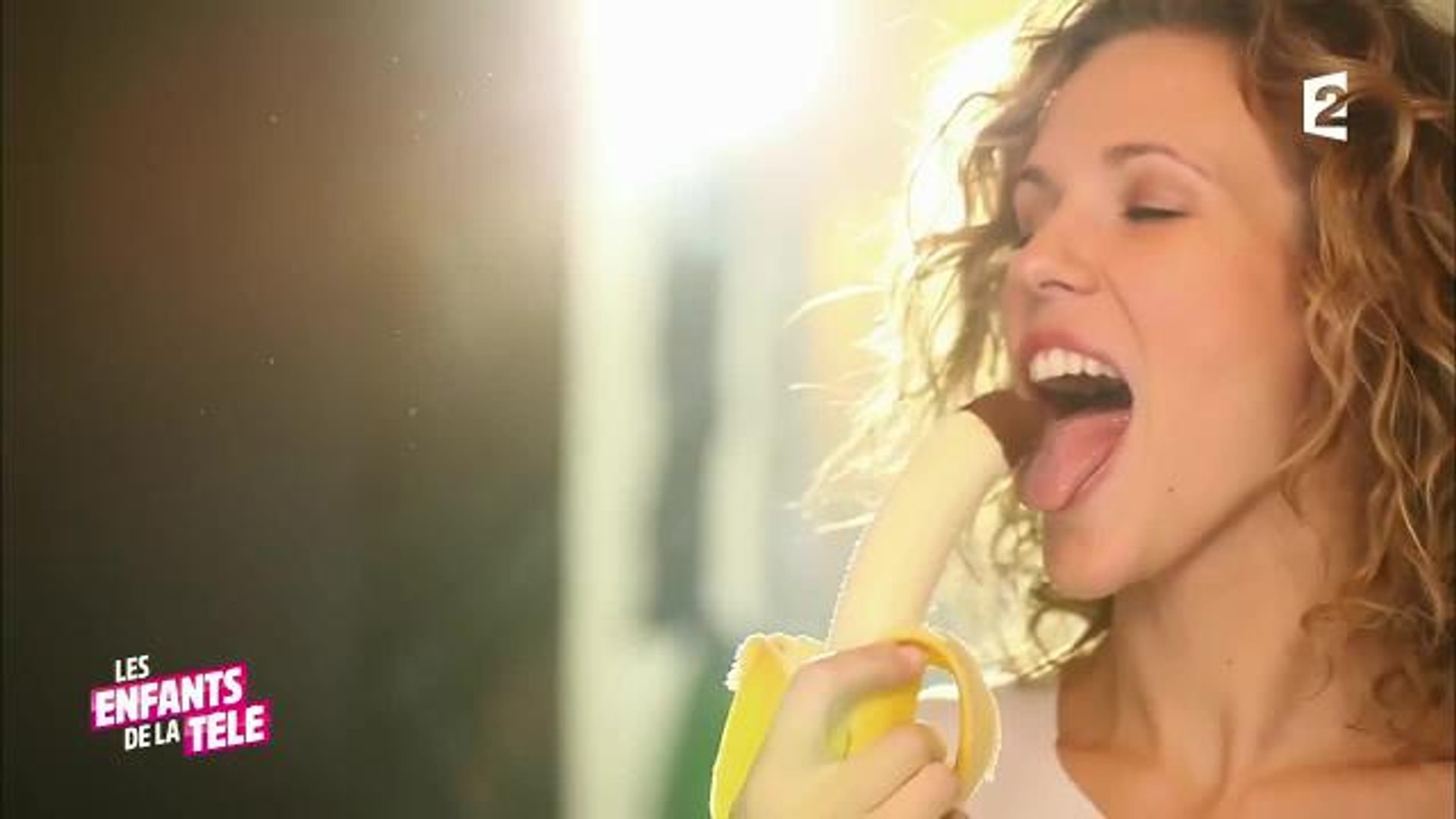 Les Enfants de la Télé : quand Lorie mangeait une banane dans un de ses  clips - Vidéo Dailymotion