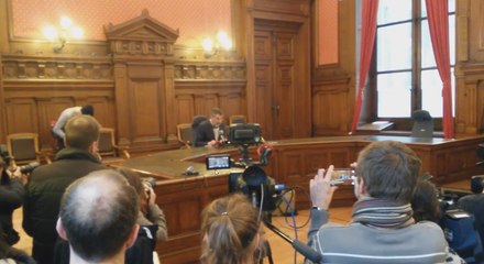 Le président du tribunal de première instance francophone de Bruxelles confirme le report du procès de la fusillade rue