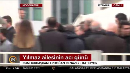 Cenaze töreni düzenleniyor