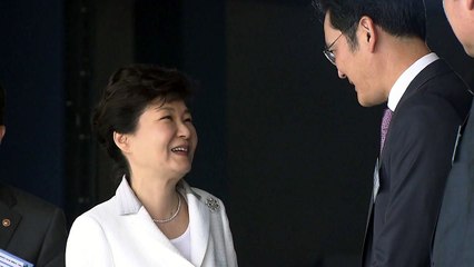 안봉근 "박근혜-이재용 추가 독대했다"...삼성 측 부인 / YTN