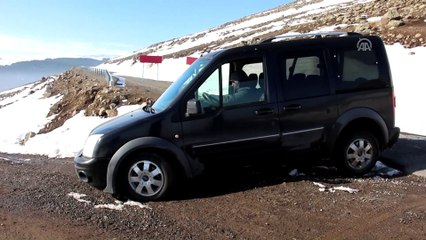 Ardahan-Ardanuç yolu trafiğe kapatıldı