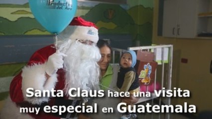 Santa Claus hace una visita muy especial en Guatemala