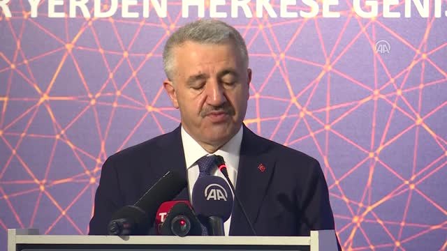 Bakan Arslan: Özel İletişim Vergisinde İndirim Sağlanmış Oldu