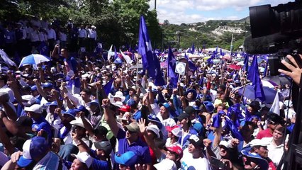 Honduras: des manifestants bloquent des rues