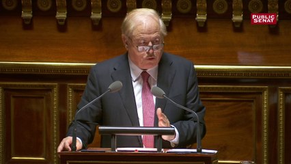 Loi hydrocarbures : « Je pensais qu’il n’y avait que Donald Trump qui ne l’avait pas compris », critique Roland Courteau (PS)