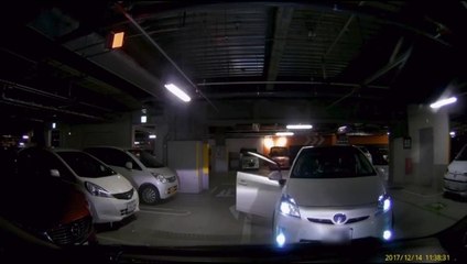 【転載】岡山　DQNプリウスに絡まれる（笑）