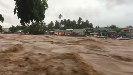 필리핀 태풍 사망·실종 80명으로 증가 / YTN