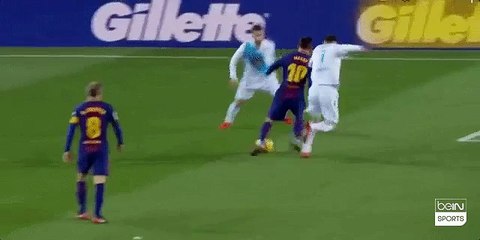 Télécharger la video: Messi e Alba fazem 2 