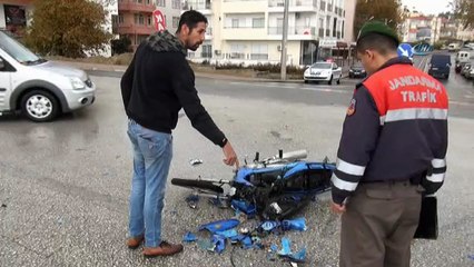 Liseli gençlerin hayatını kaybettiği kaza kamerada