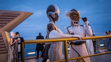 'Star Wars: The Last Jedi' Costume Designer Talks Inspiration Behind Film's Looks | THR News