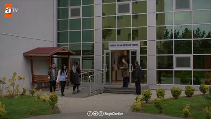 Neriman’ın müdürlüğü kısa sürüyor! - Kırgın Çiçekler 102.Bölüm