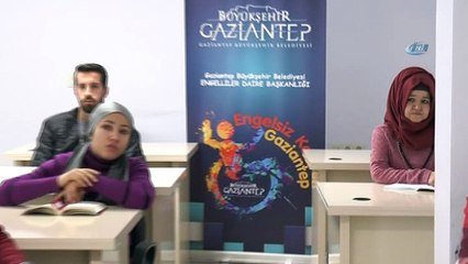 Engelliler için yapılan E-KPSS kursuna yoğun ilgi