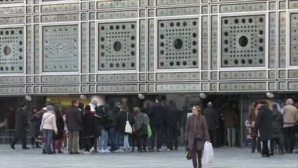 احتفالات باليوم العالمي للغة العربية في باريس