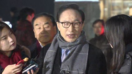 MB "편안한 한 해 되길"...과연? / YTN