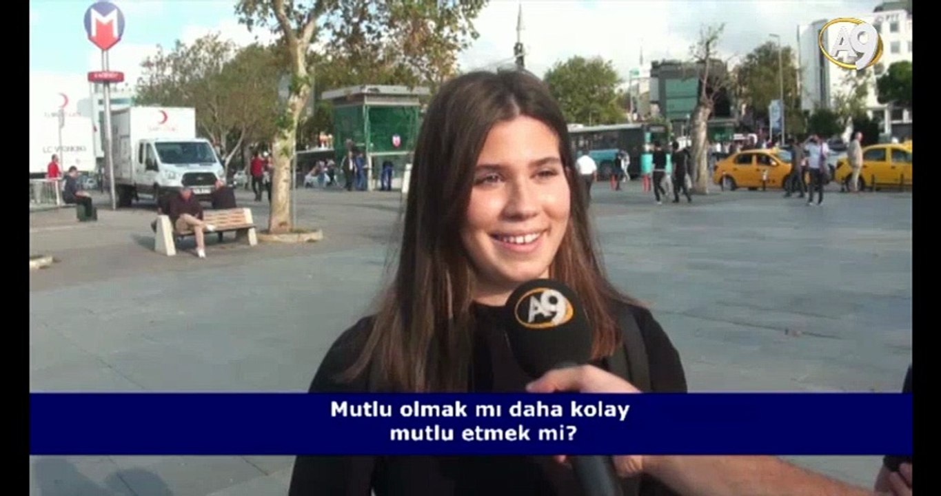 Mutlu olmak mı daha kolay mutlu etmek mi? (İzleyici sorusu)