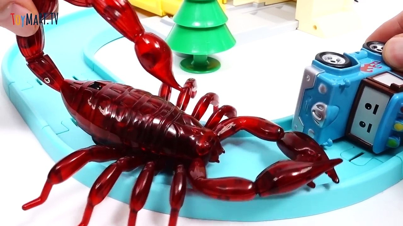 Go Go Dino-Core 2, Defeat Monster Bugs & Dinosaur~!-SIswZBwi_cA