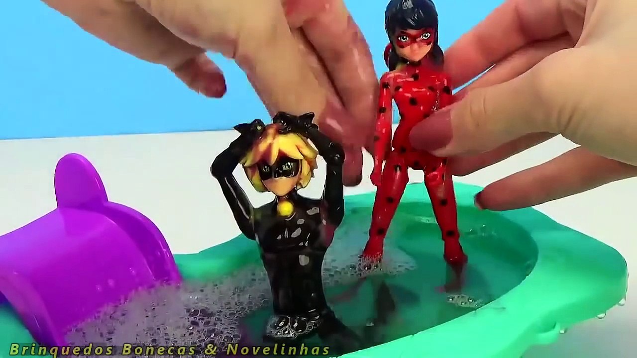 Tintas de Banho Miraculous Ladybug Banho na Piscina Bath Paint Bath Time Baño Miraculous