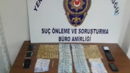Bizde Osmanlı Dönemine Ait Altınlar Var" Diyerek Sahte Altın Satan 5 Kişi Gözaltına Alındı
