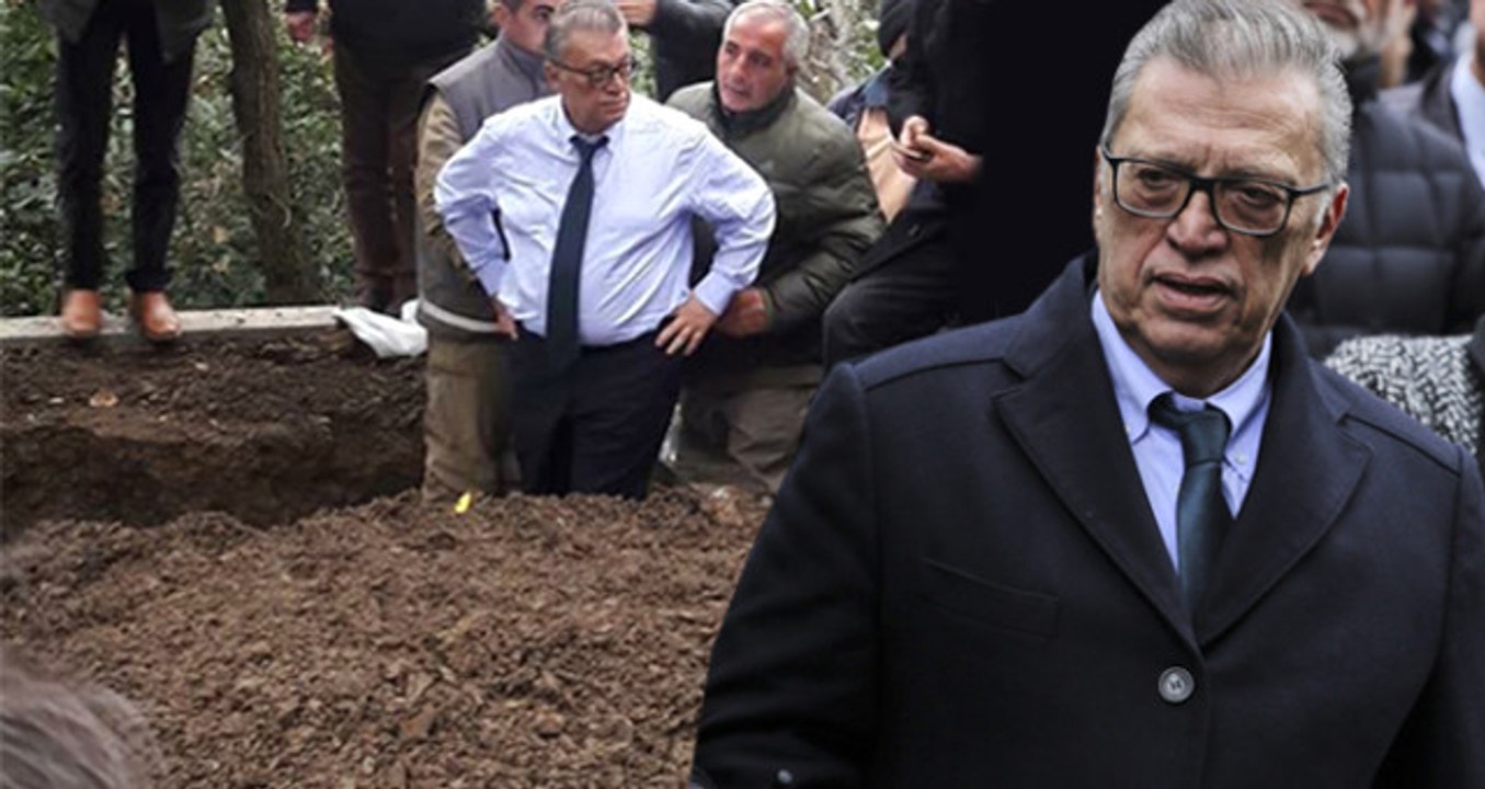 Mesut Yılmaz, Ölen Oğlu Yavuz Yılmaz'ı Kendi Elleriyle Mezara Koymuş