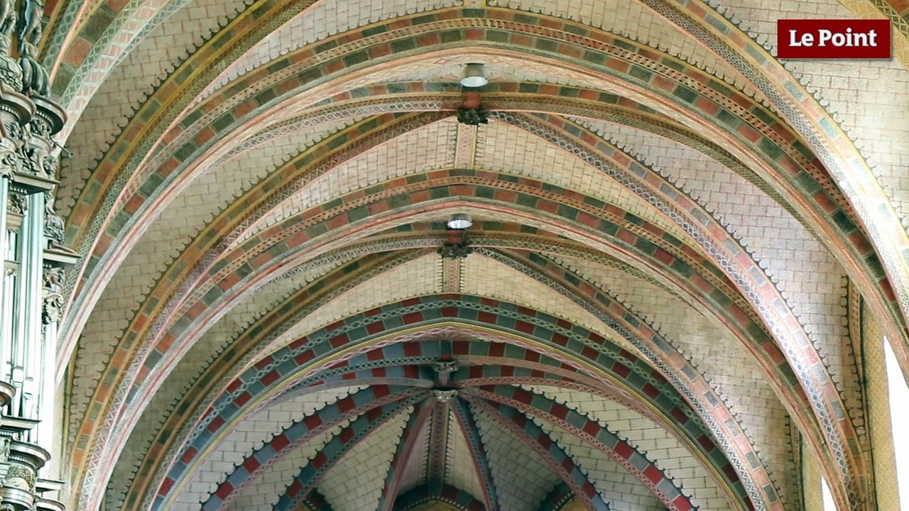 Légendaires abbayes : Moissac, le plus beau cloître roman au monde