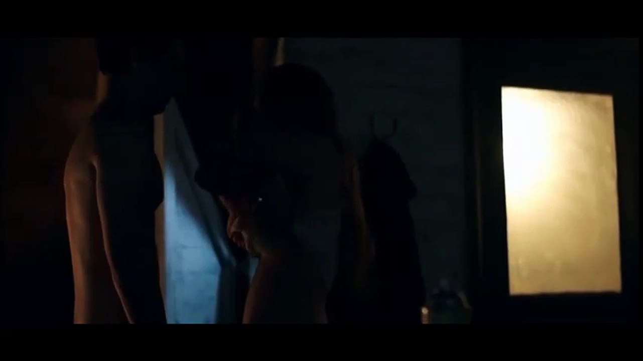 Handmaids tale sex scene between june and nick