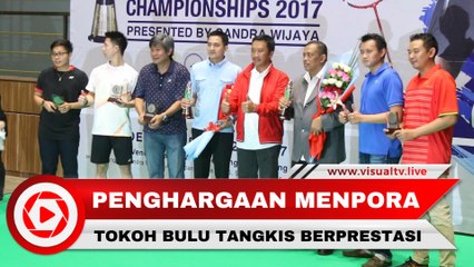 Candra Wijaya dan Menpora Beri Penghargaan kepada Tokoh Bulu Tangkis Berprestasi