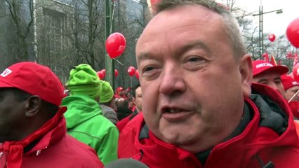 Robert Vertenueil - FGTB : "Inacceptable d'encore diminuer les pensions"