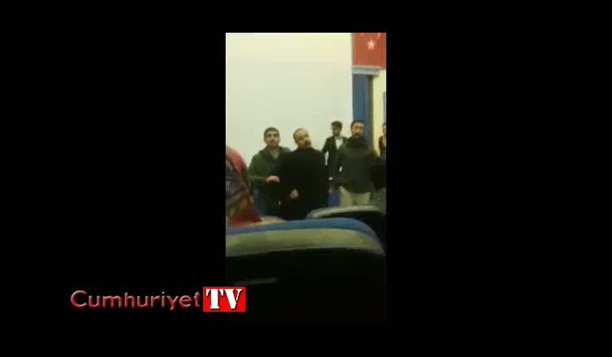 Ülkücüler bu kez Mehmet Göktaş'ın konferansına saldırdı