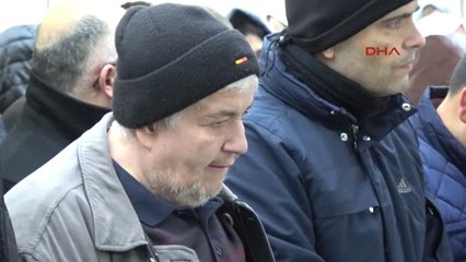 Bursa İzmir'de Doğum Gününde Öldürülen Üniversiteli Zülal, Bursa'da Toprağa Verildi