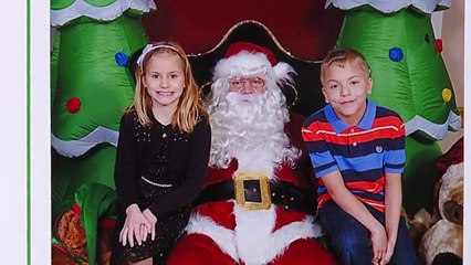 Mom Angry After Substitute Teacher Tells Kids Santa is Not Real