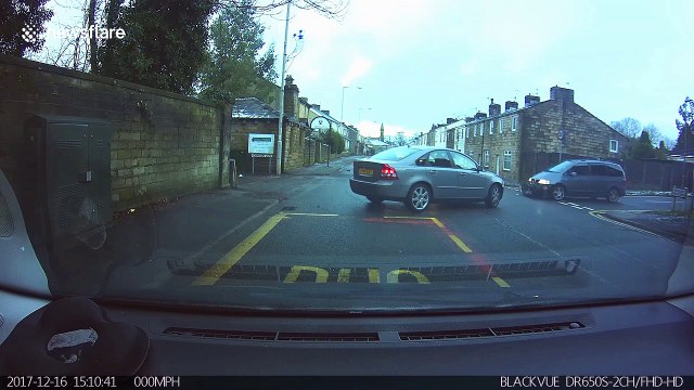 Driving instructor averts collision on lesson with pregnant learner