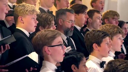 Quand une chorale chante Noël avec des piments