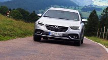 Opel Insignia Turbo X Country Tourer in Silver Driving Video