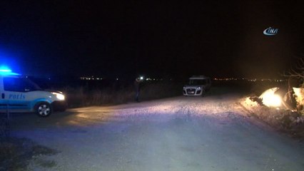 Ehliyetsiz sürücü polisten kaçarken kaza yaptı