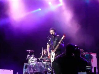 Download Video: Muse - Map of the Problematique, Dubai Festival City, Dubai Desert Rock Festival, Dubai, United Arab Emirates  3/8/2008