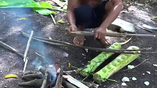 How Indonesians roast their eggs with fire 印度尼西亚人怎样用火烤鸡蛋-14sLDOkZMdc