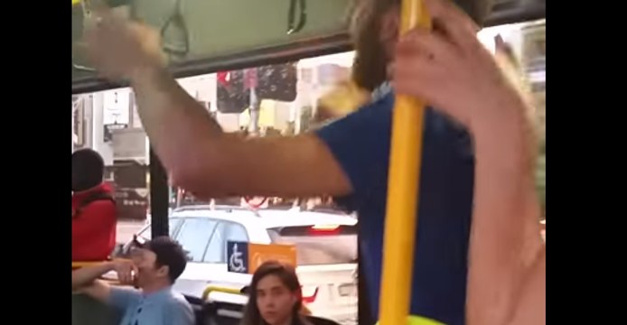 Melbourne Commuters Caught in Floodwaters Crank Up the Tunes