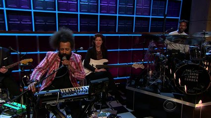 Donald Glover & Reggie Watts Make Music-LIwvxoheLrY