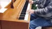 Ce grand-père se met au piano dans un supermarché et va étonner tout le monde
