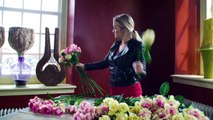 Crazy bouquet of roses _ Inspired by Florists _ Sarah Dikker-kBGsm58x5fs