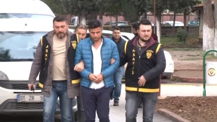Kaçmak İsteyen Şahsı Karakola Babası Teslim Etmiş... Akrabasını Kazayla Değil Hırsızlıktan Öldürmüş
