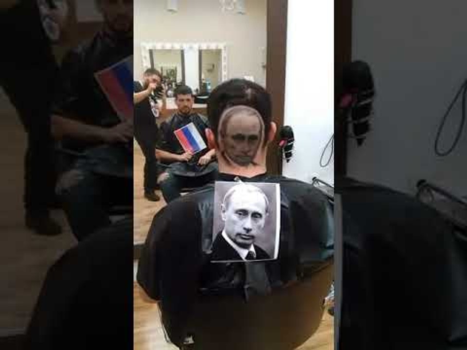 Talented Barber Shaves Lifelike Image of Putin Into Customer's Hair