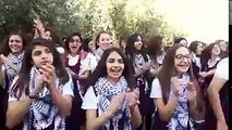 رقص دختران دبیرستانی فلسطینی