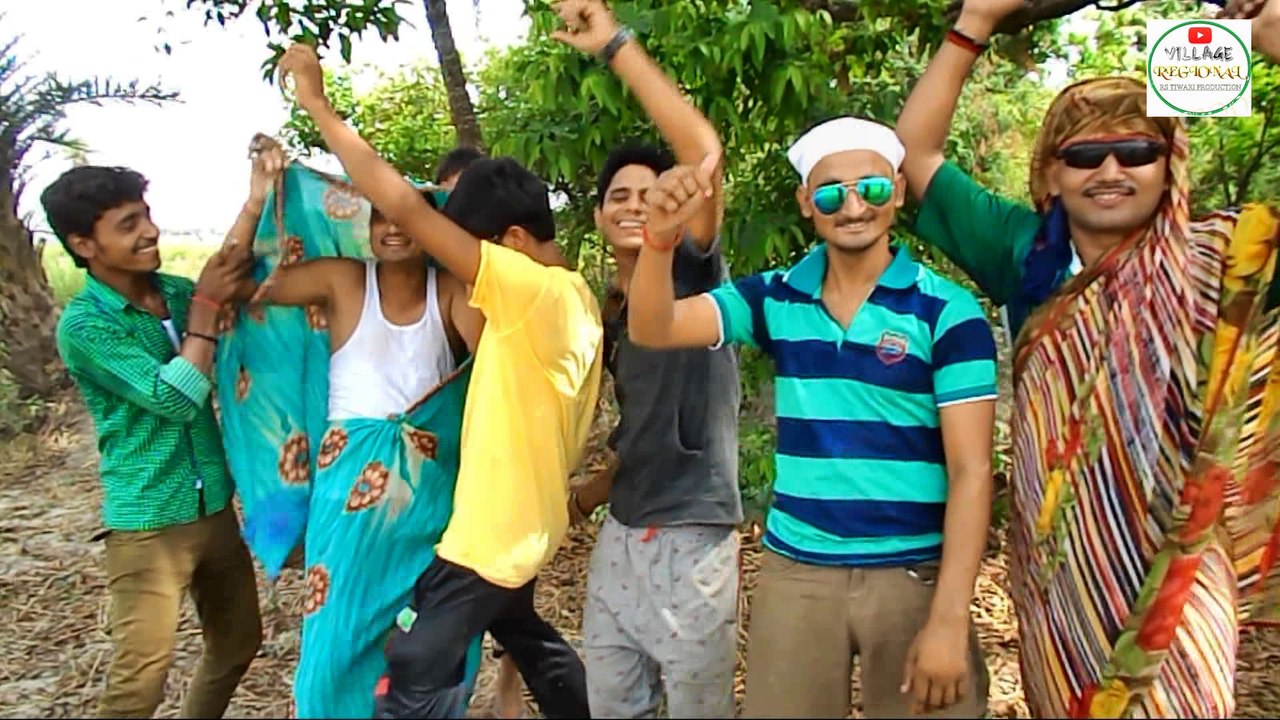 Boys Shocking Dance on Bhojpuri songs in Ladies style